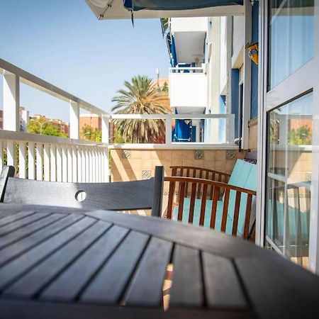 Piso Con Jardin Apartment Malaga Exterior photo