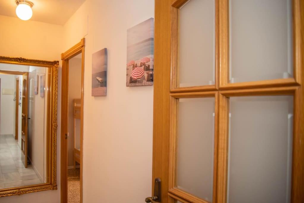 Piso Con Jardin Apartment Malaga Exterior photo